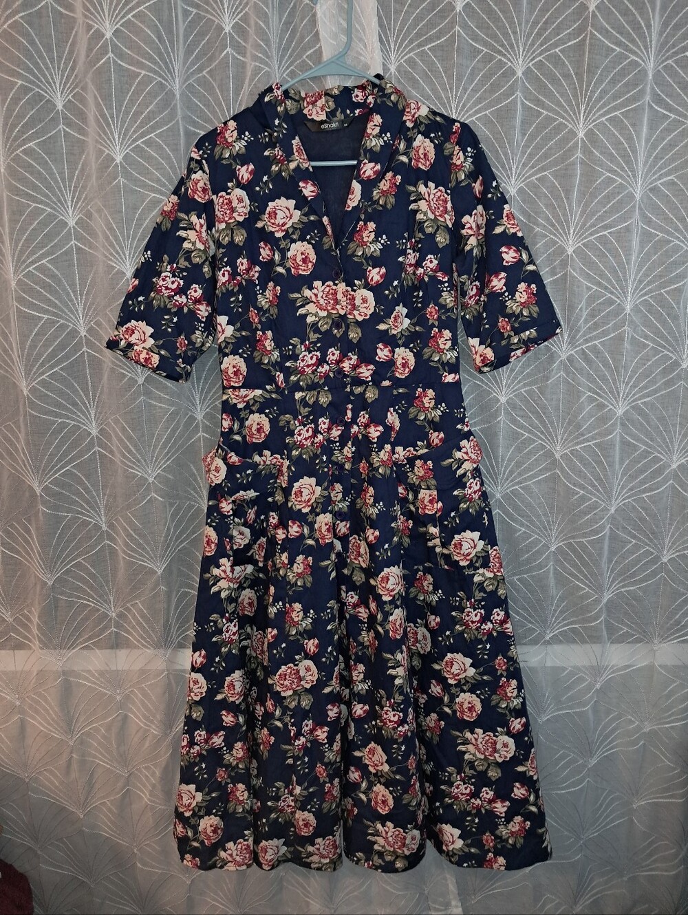 Eshakti brand Women's size medium, 8, maxi dress with pockets